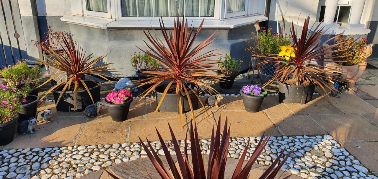 The Aldor Bed & Breakfast Skegness Exterior photo